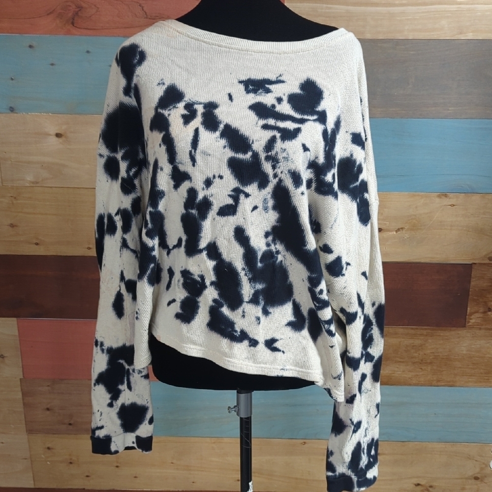 Zara Cream and Black Off-the-Shoulder Tie-Dye Sweater